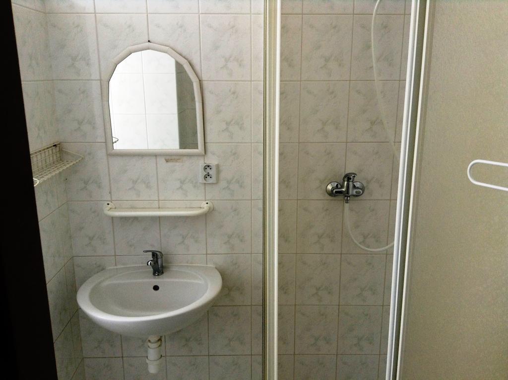 زيلينا Hotel Dom Techniky الغرفة الصورة